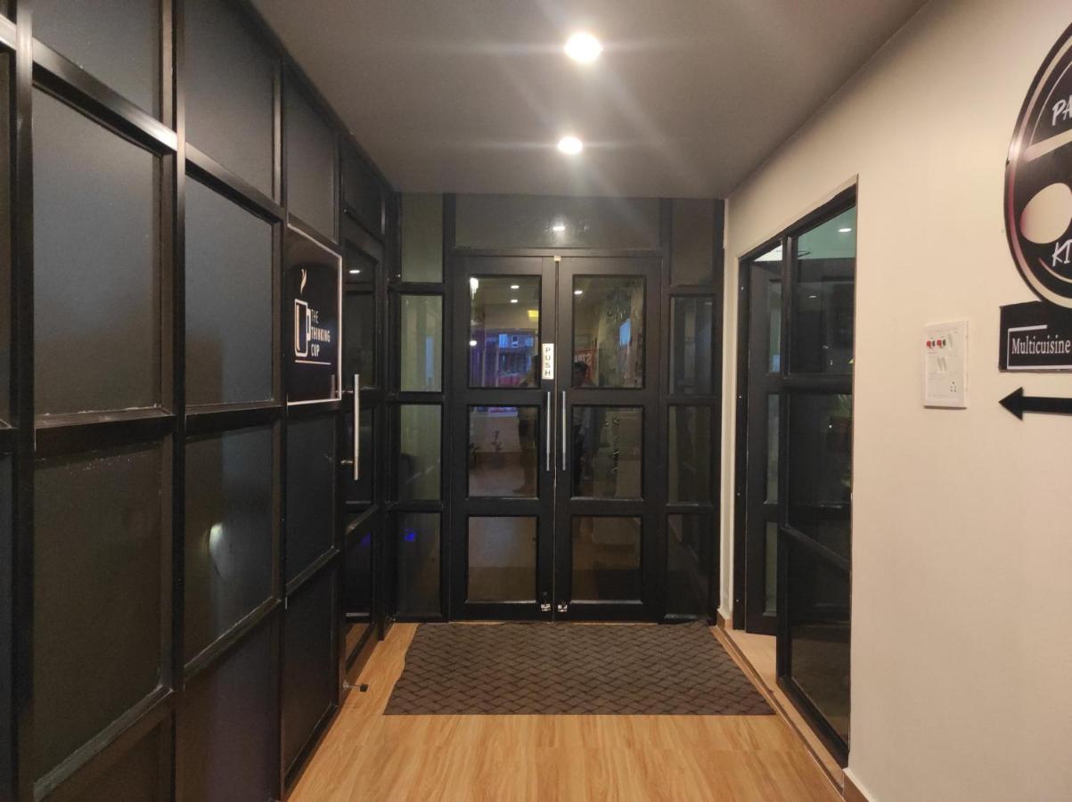Hotel Paradise - Biswanath Chariali Bishnath Exterior photo